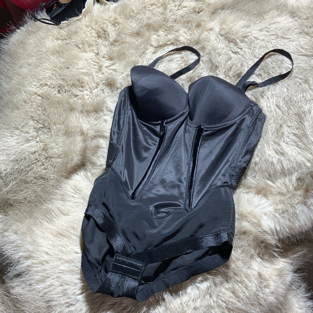 Maidenform Charcoal Mesh Panel Bra